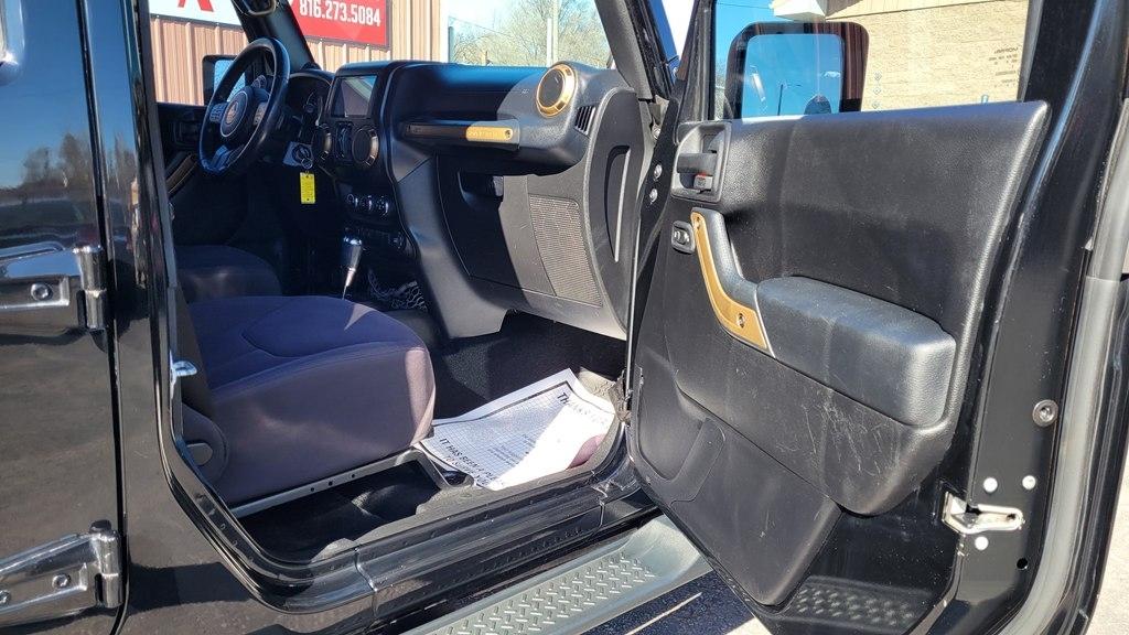 Jeep Wrangler Unlimited Sport 4WD 2013