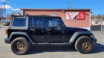 2013 Jeep Wrangler Unlimited Sport 4WD