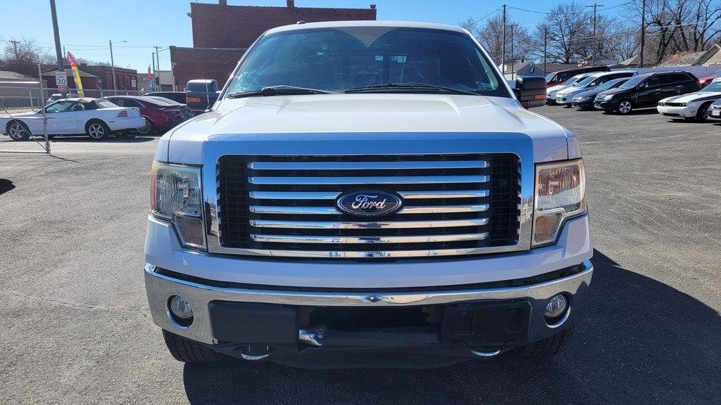 Ford F-150 XL SuperCab 8-ft. Bed 4WD 2012