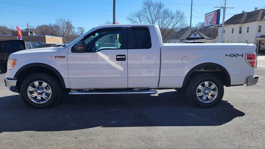 Ford F-150 XL SuperCab 8-ft. Bed 4WD 2012