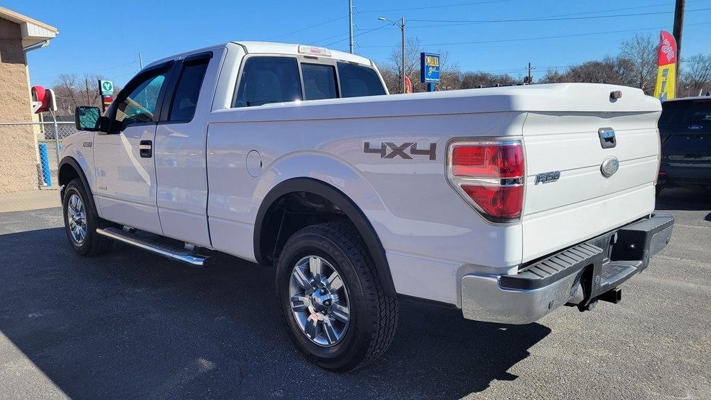 Ford F-150 XL SuperCab 8-ft. Bed 4WD 2012