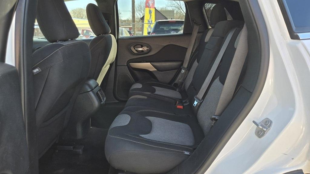 Jeep Cherokee Latitude FWD 2018