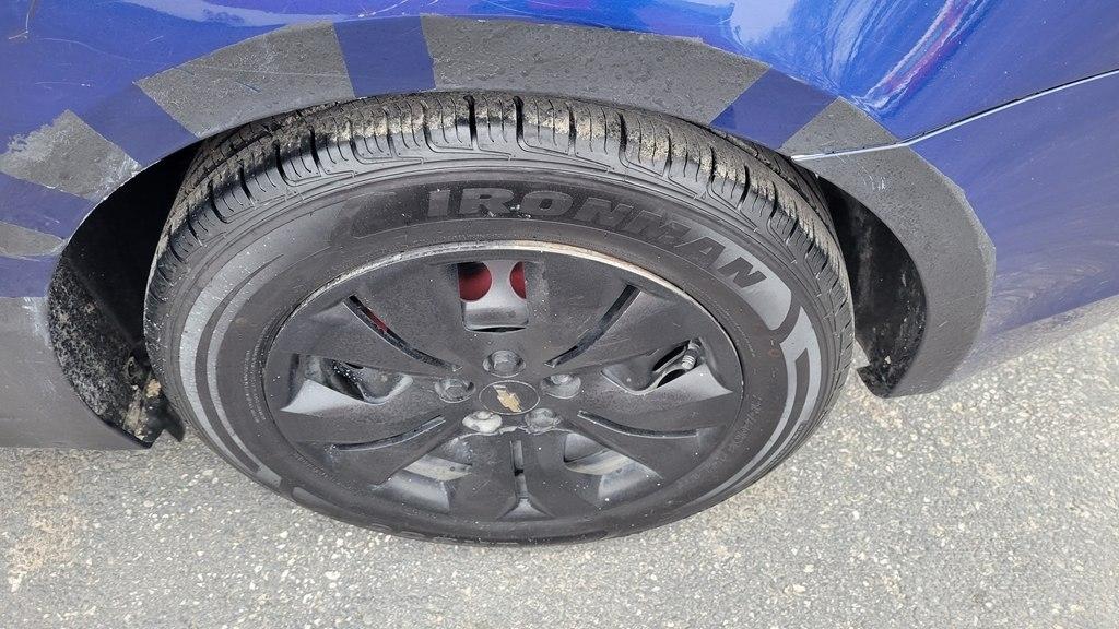 Chevrolet Cruze LS Auto 2013