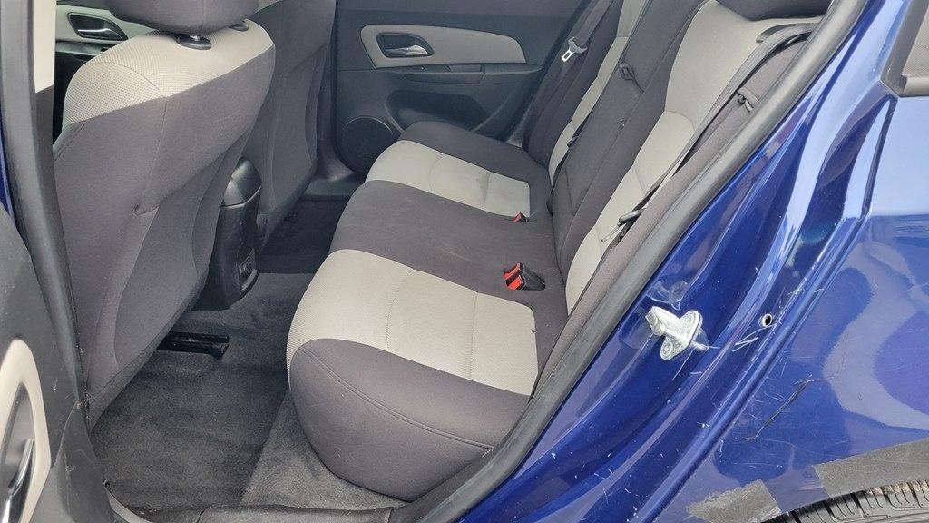 Chevrolet Cruze LS Auto 2013