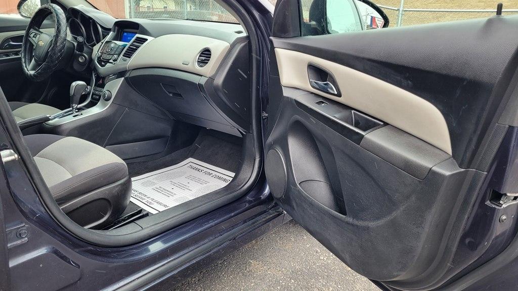 Chevrolet Cruze LS Auto 2014