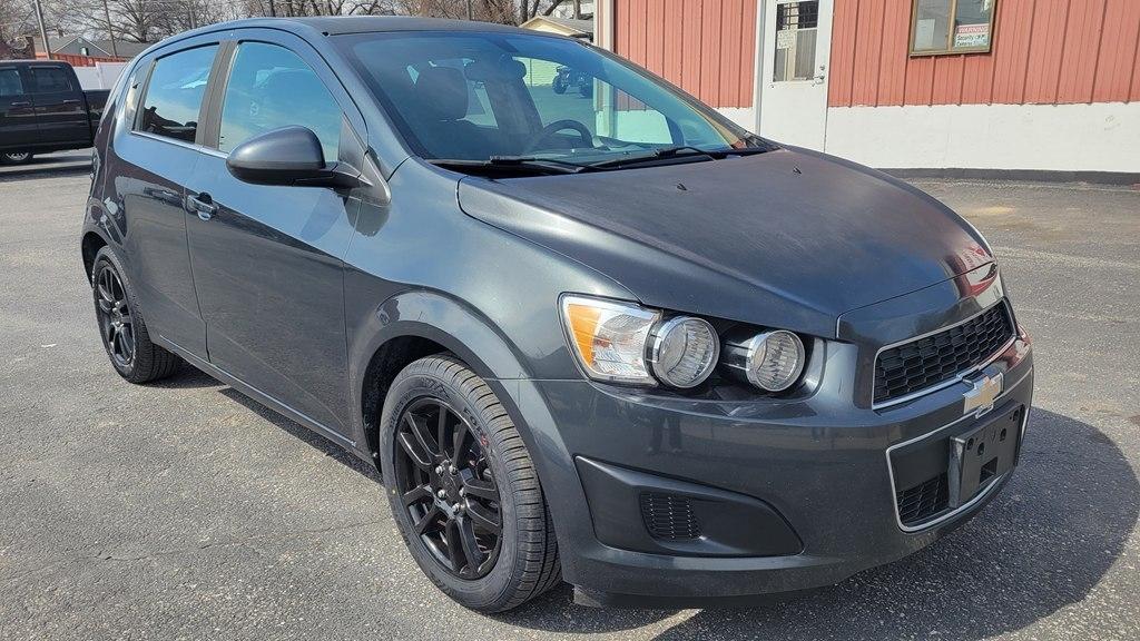 Chevrolet Sonic LT Auto 5-Door 2015