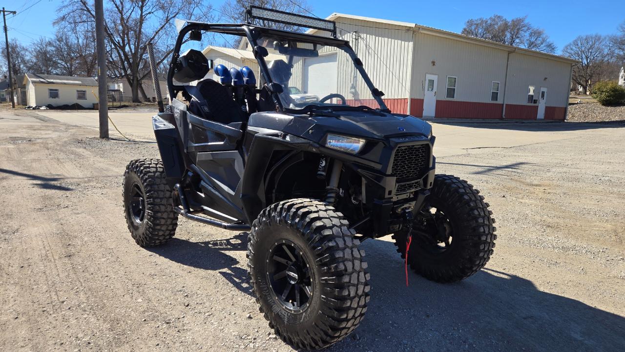 Polaris RZR S 900 EPS  2015
