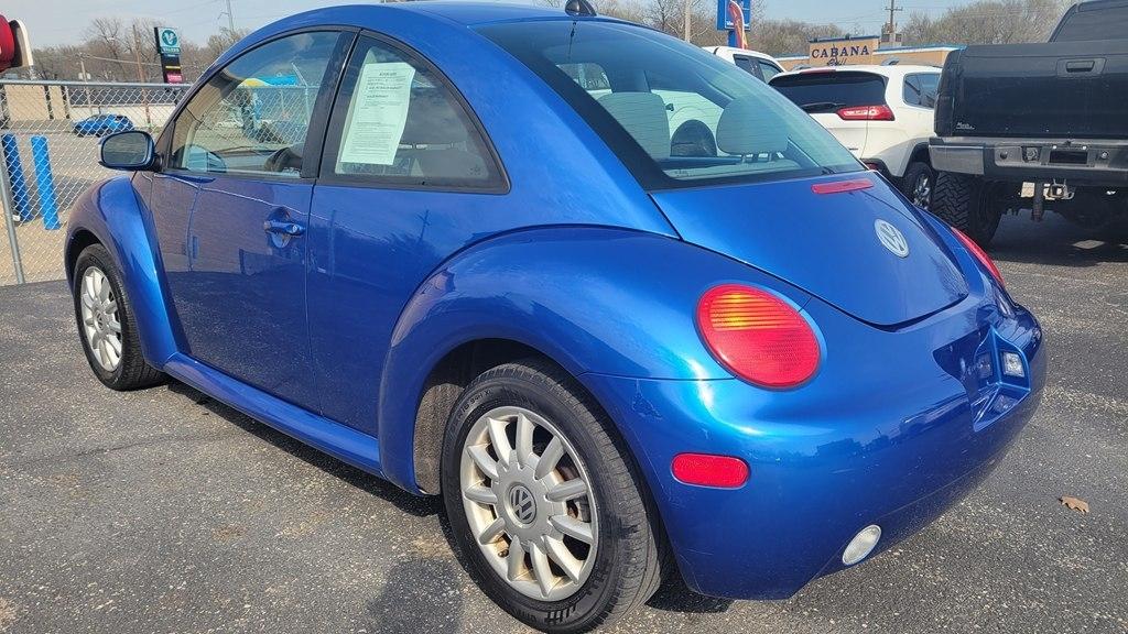 Volkswagen New Beetle  2005