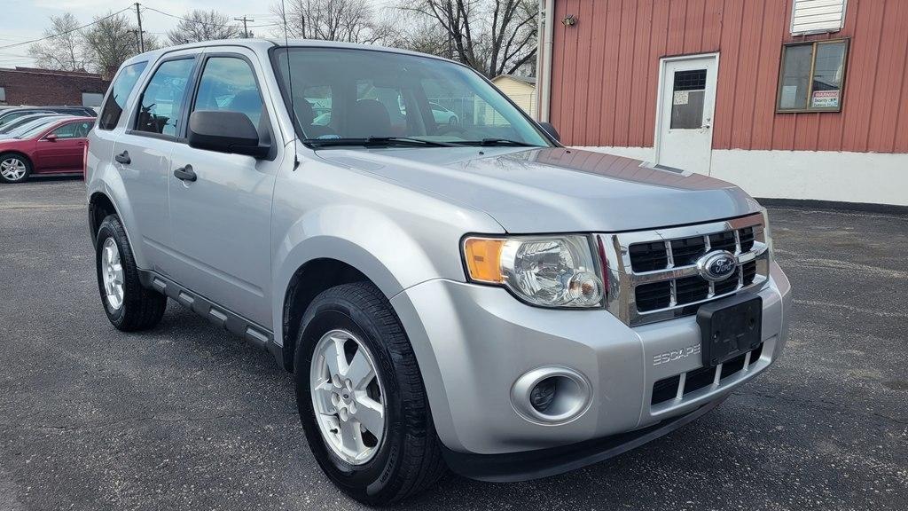 Ford Escape XLS FWD 2012