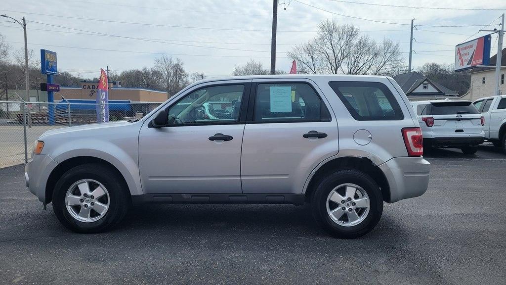 Ford Escape XLS FWD 2012