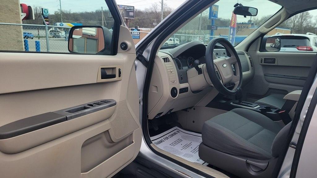 Ford Escape XLS FWD 2012