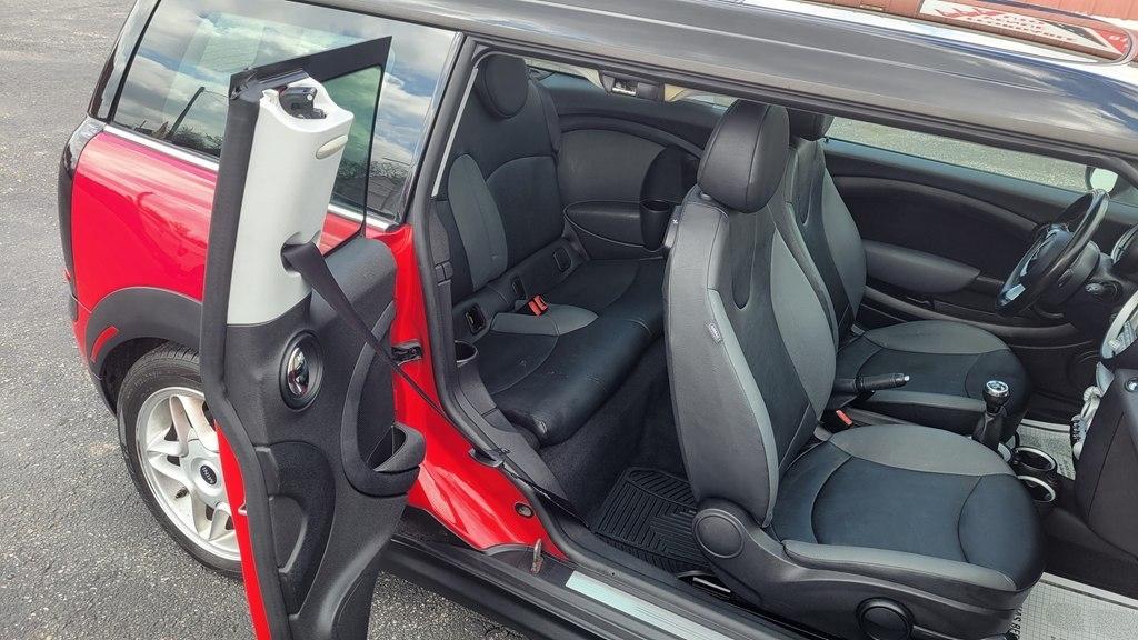 MINI Cooper 3-Door 2010