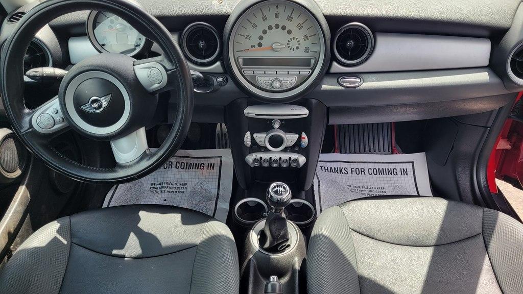 MINI Cooper 3-Door 2010