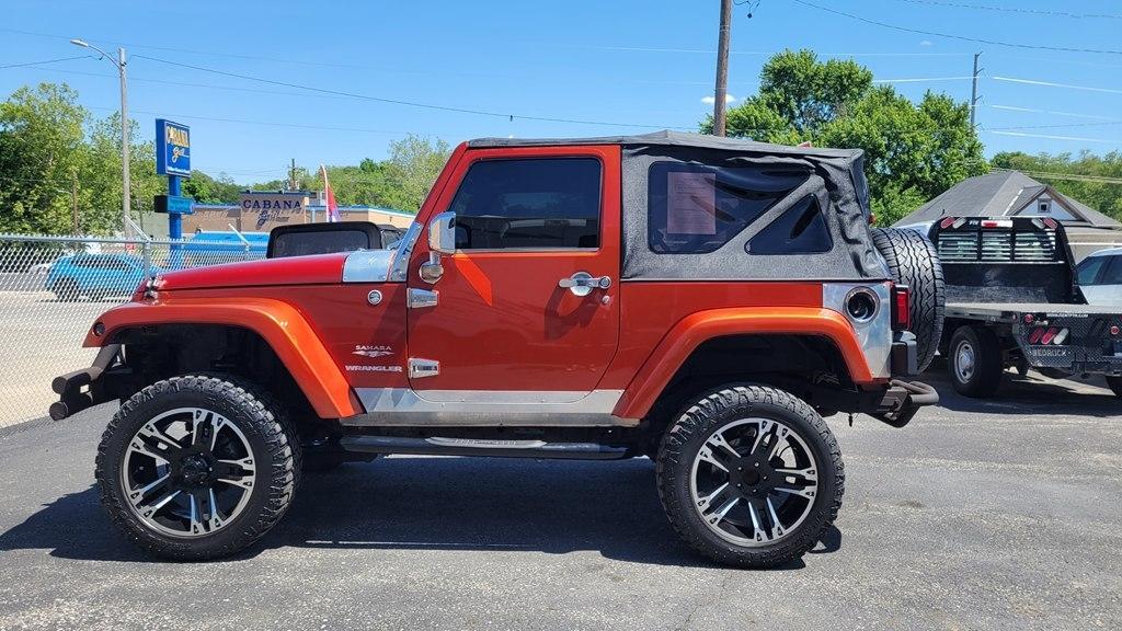 Jeep Wrangler 4WD 2dr Sahara 2009
