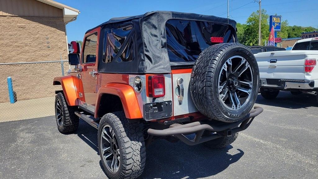 Jeep Wrangler 4WD 2dr Sahara 2009