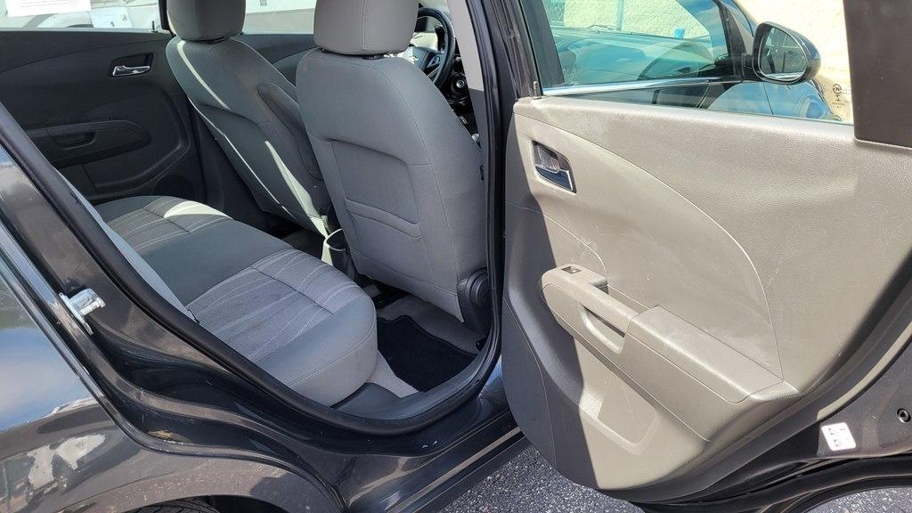 Chevrolet Sonic 5dr HB Auto LT 2015