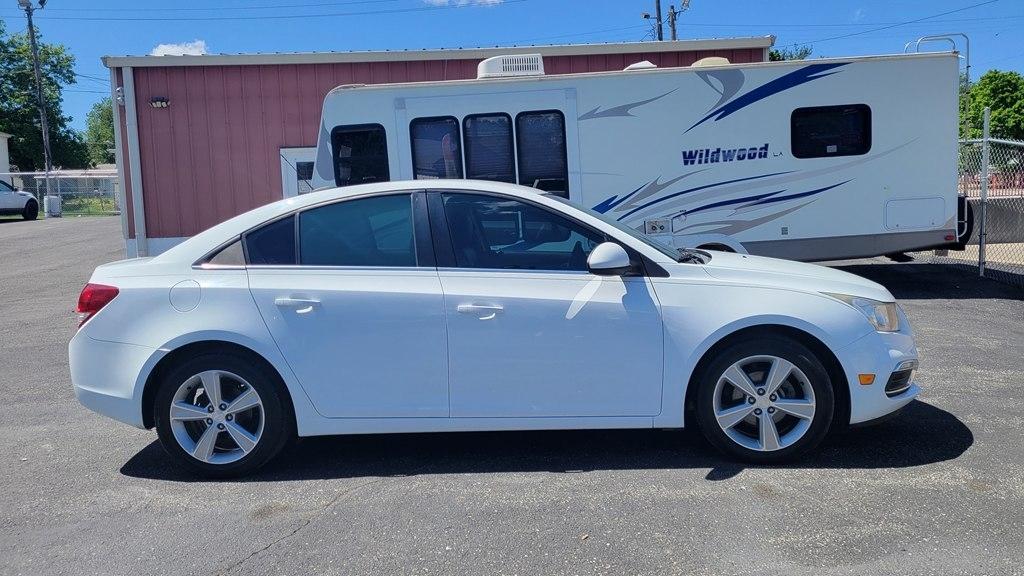 2015 Chevrolet Cruze 4dr Sdn Auto 2LT