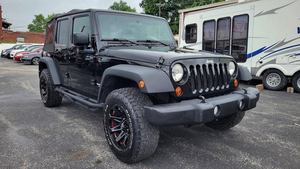 Jeep Wrangler Unlimited 4WD 4dr Rubicon 2010