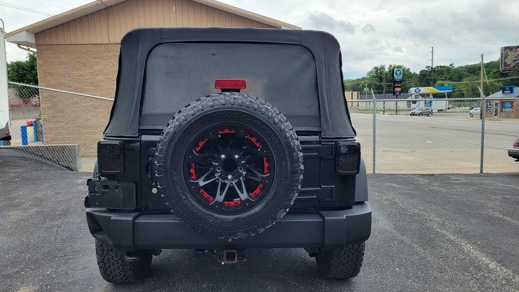 Jeep Wrangler Unlimited 4WD 4dr Rubicon 2010