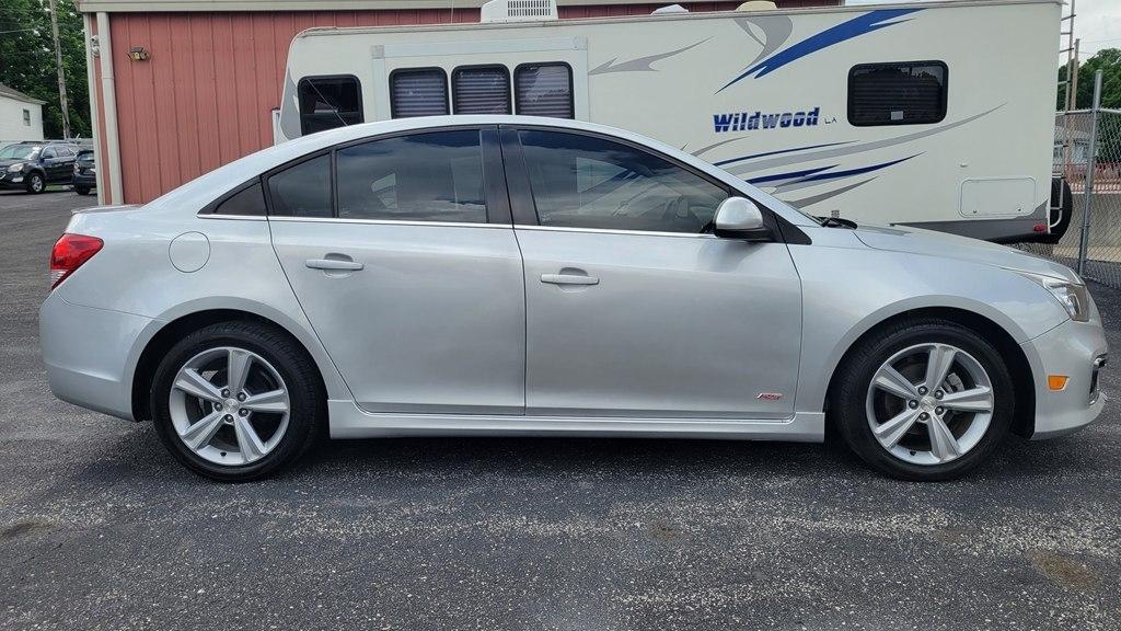Chevrolet Cruze Limited 4dr Sdn Auto LT w/1LT 2016