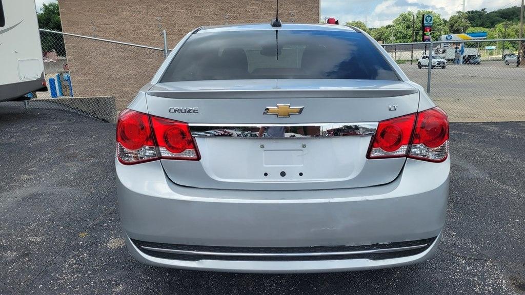 Chevrolet Cruze Limited 4dr Sdn Auto LT w/1LT 2016