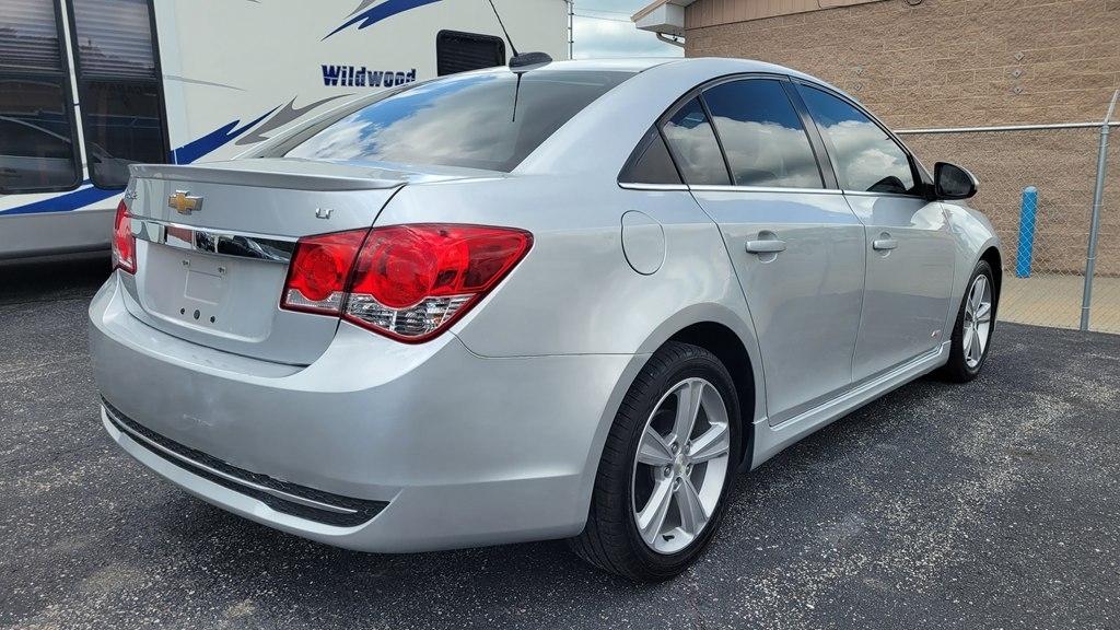 Chevrolet Cruze Limited 4dr Sdn Auto LT w/1LT 2016