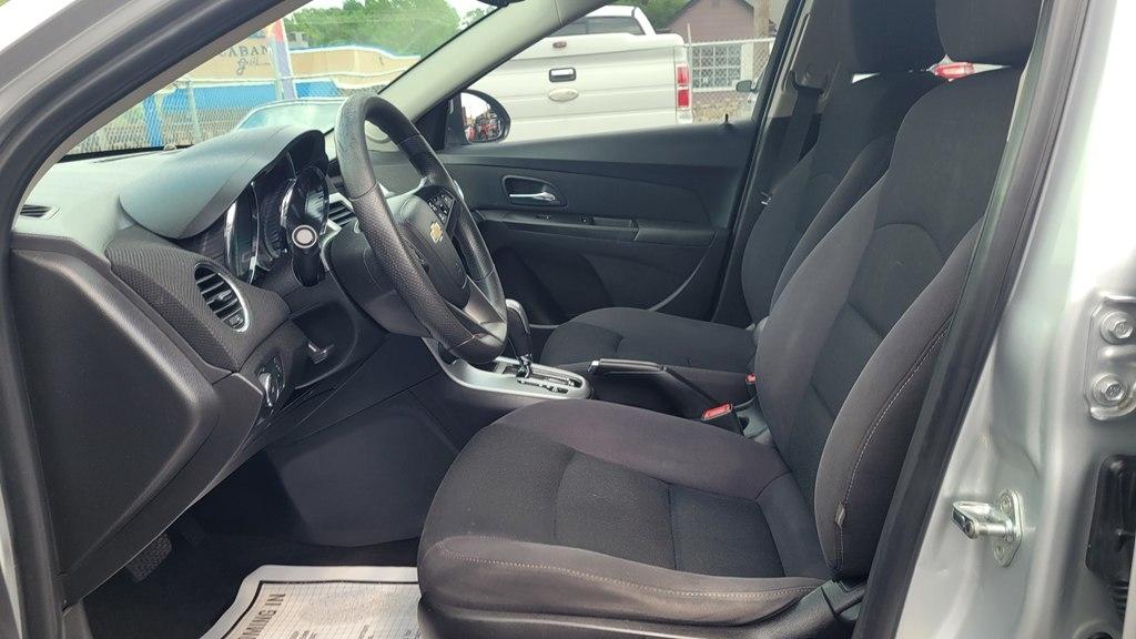 Chevrolet Cruze Limited 4dr Sdn Auto LT w/1LT 2016