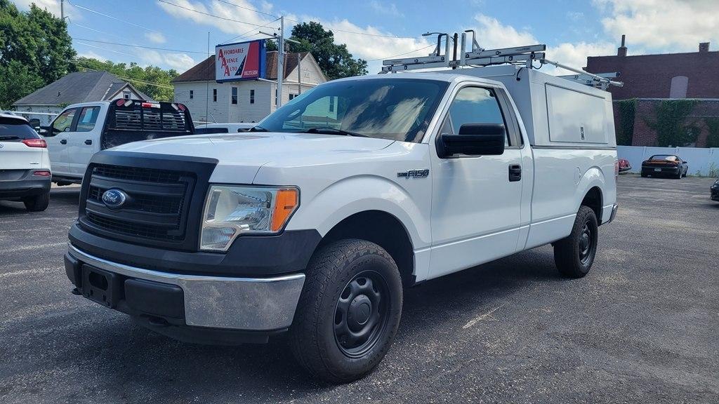 Ford F-150 4WD Reg Cab 145" XL 2014