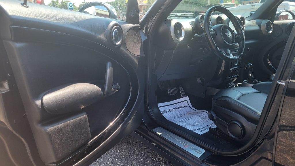 MINI Cooper Countryman FWD 4dr S 2011