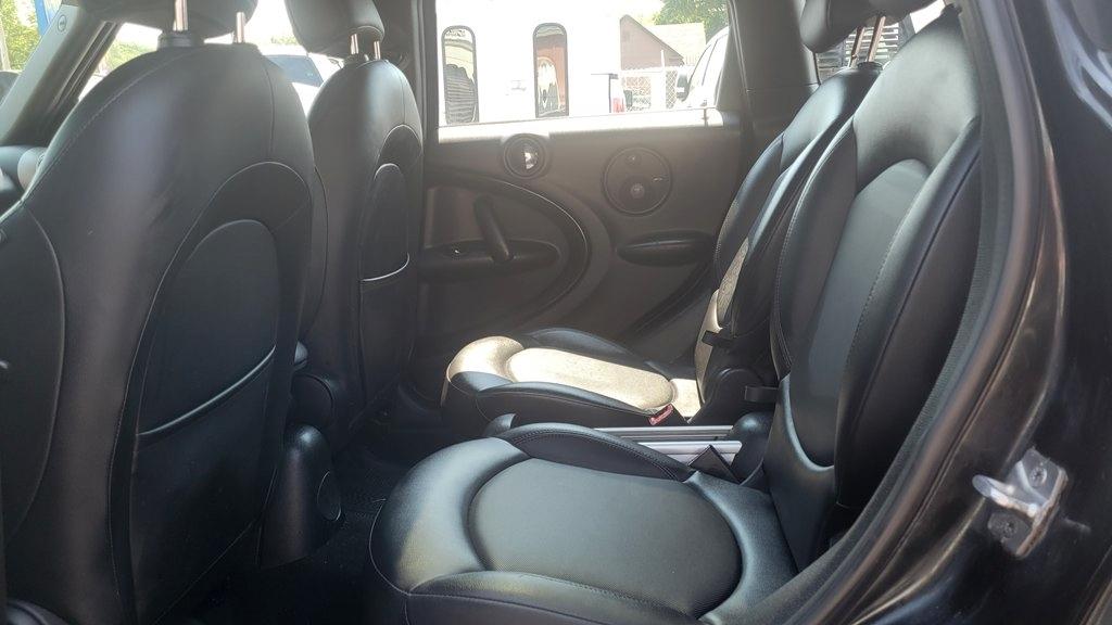 MINI Cooper Countryman FWD 4dr S 2011