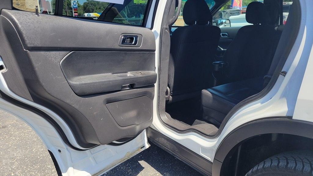 Ford Explorer Base AWD 2014