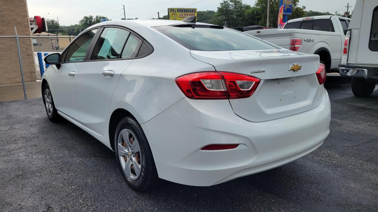 Chevrolet Cruze 1LS 2017