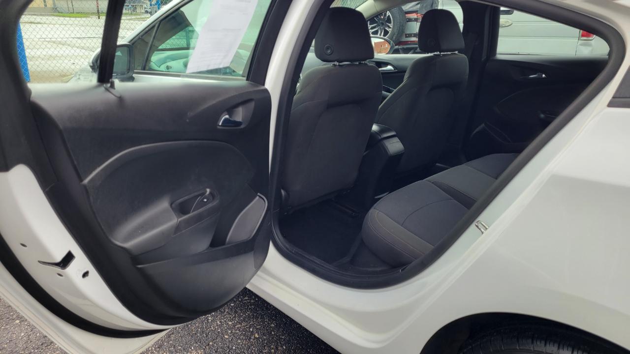 Chevrolet Cruze 1LS 2017