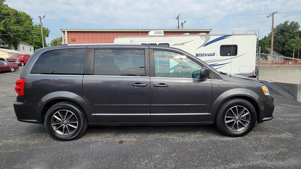 2017 Dodge Grand Caravan SXT Wagon