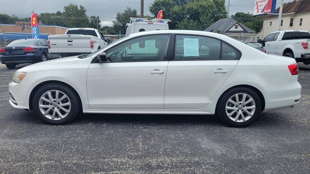 Volkswagen Jetta Sedan 4dr Auto 1.8T SE PZEV 2015