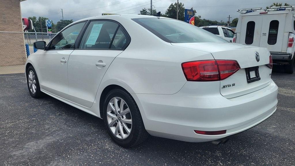 Volkswagen Jetta Sedan 4dr Auto 1.8T SE PZEV 2015