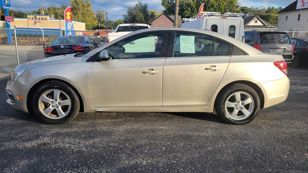 Chevrolet Cruze Limited 4dr Sdn Auto LT w/1LT 2016