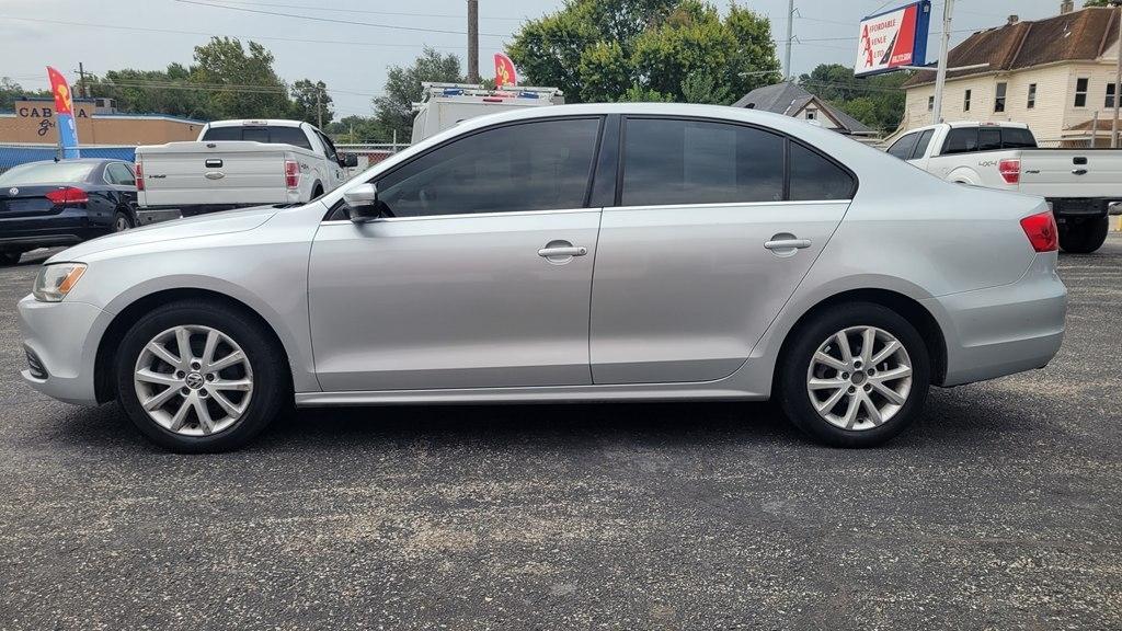 Volkswagen Jetta Sedan  2013