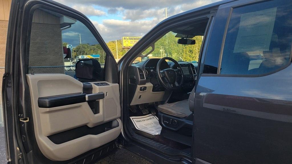 Ford F-150 4WD SuperCab 145" XLT 2015