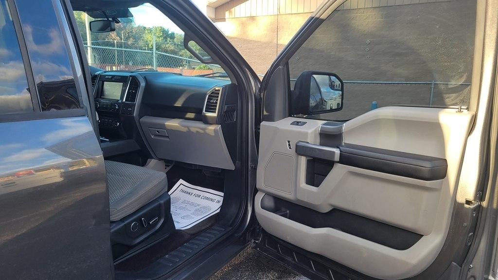 Ford F-150 4WD SuperCab 145" XLT 2015