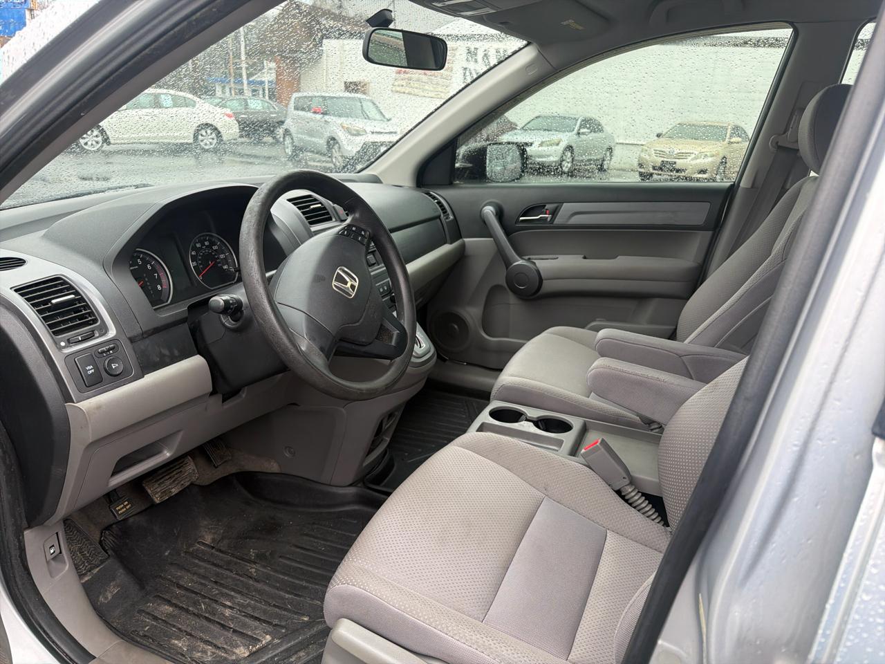 Honda CR-V LX 4WD 5-Speed AT 2009