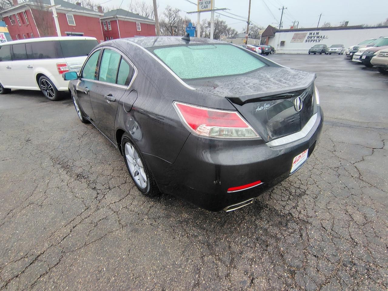 Acura TL 6-Speed AT 2012