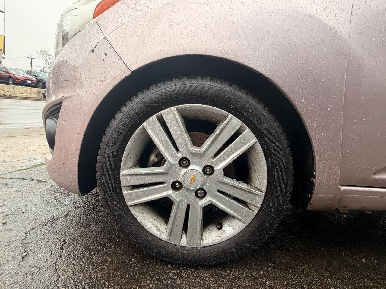 Chevrolet Spark LS Auto 2013