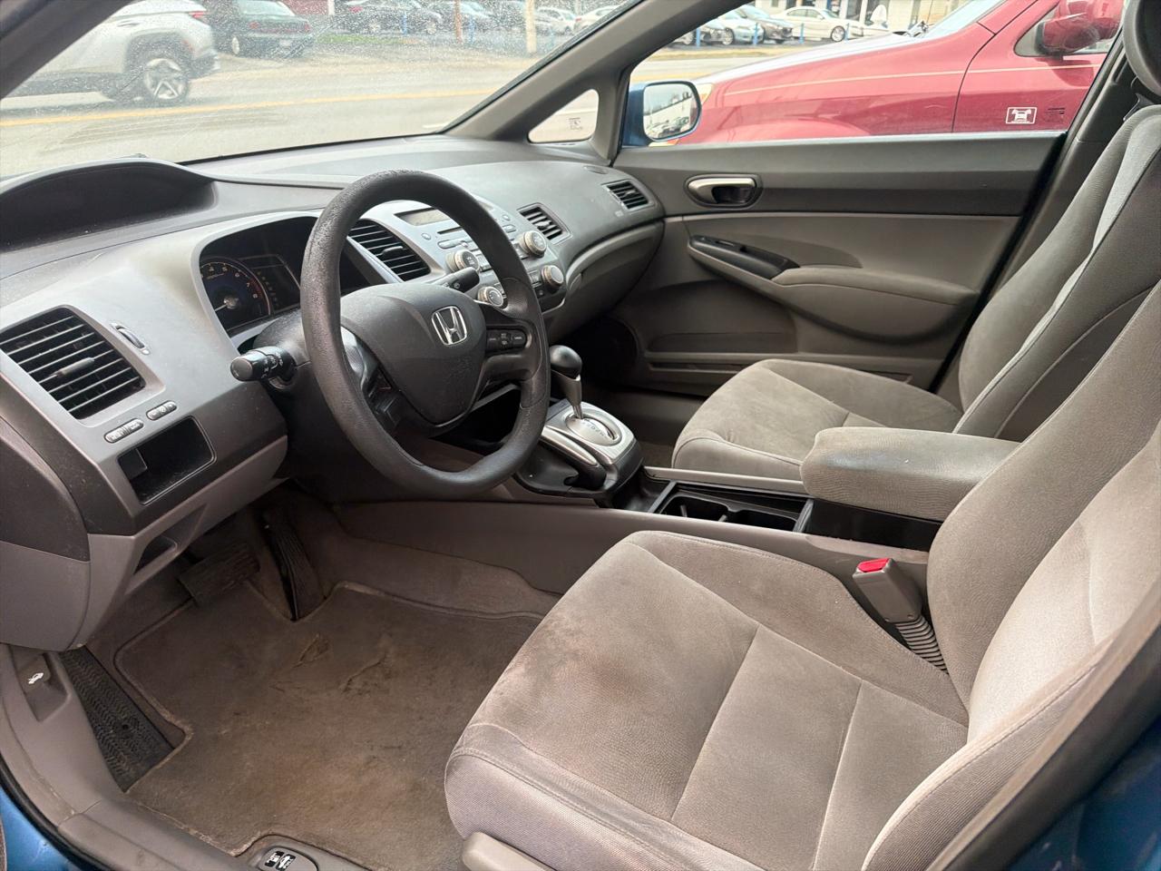 Honda Civic LX Sedan AT 2006