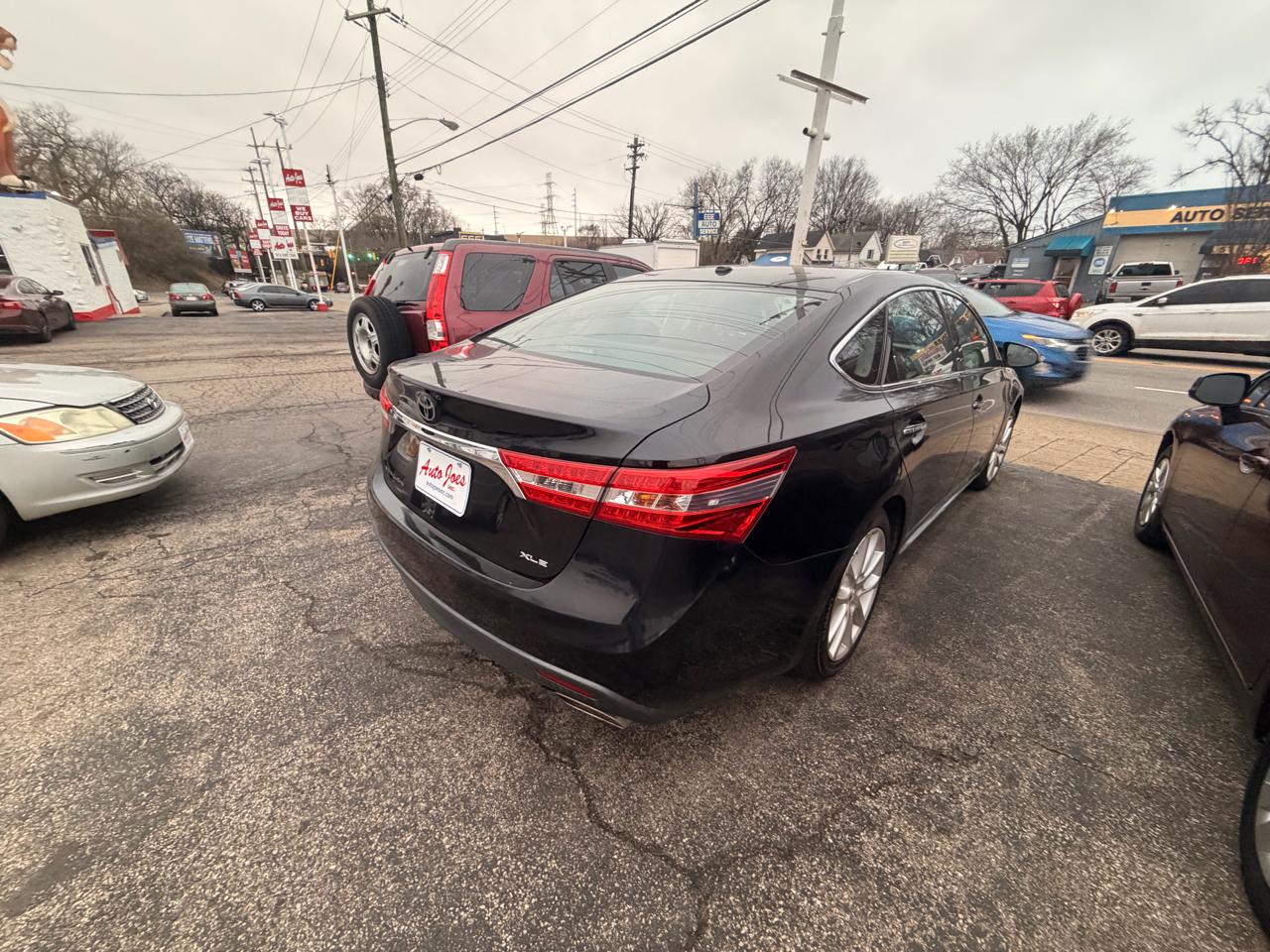 Toyota Avalon XLE 2013
