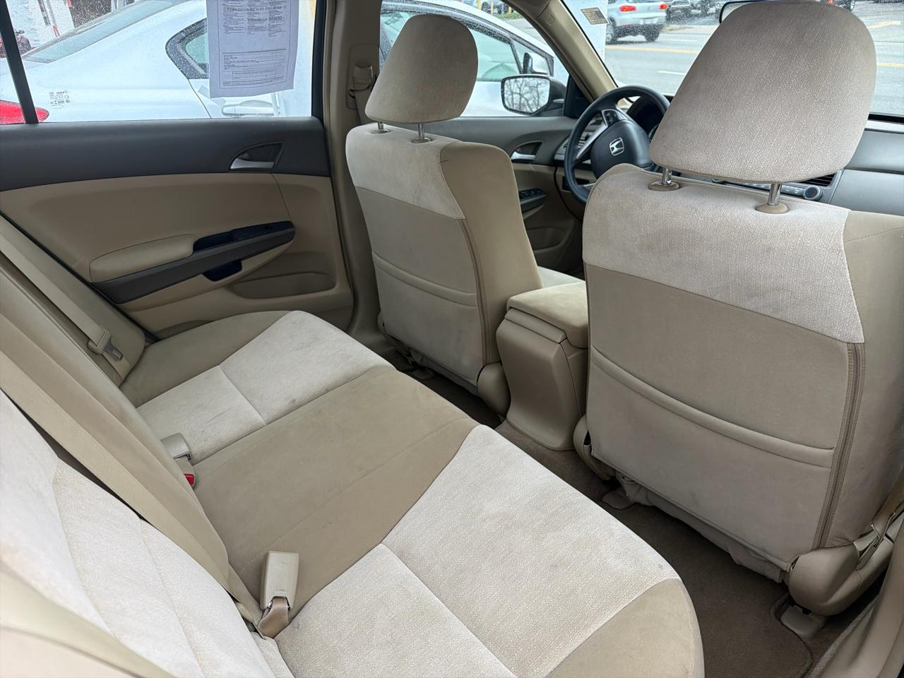 Honda Accord LX sedan AT 2009