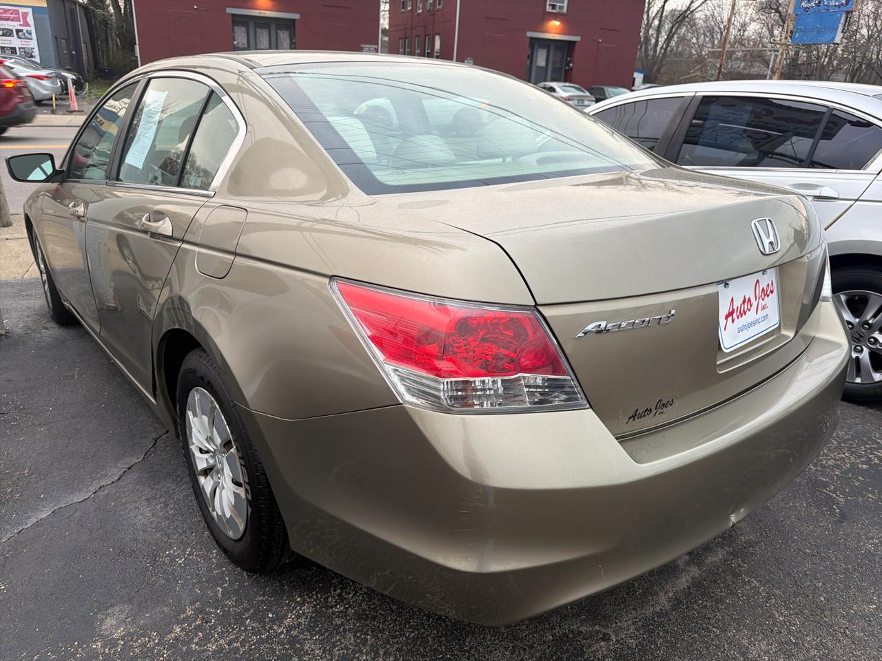 Honda Accord LX sedan AT 2009
