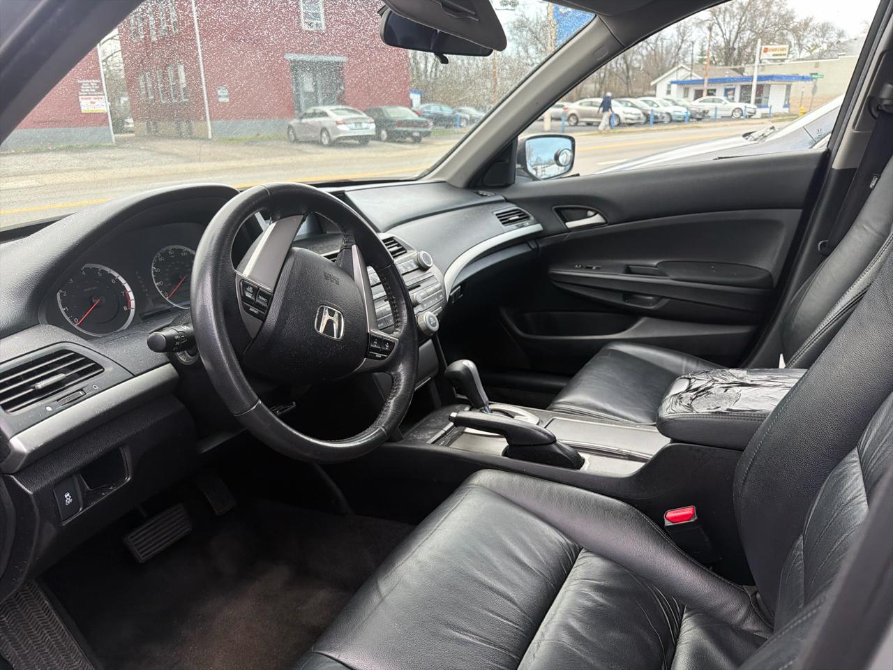 Honda Accord SE Sedan AT 2012