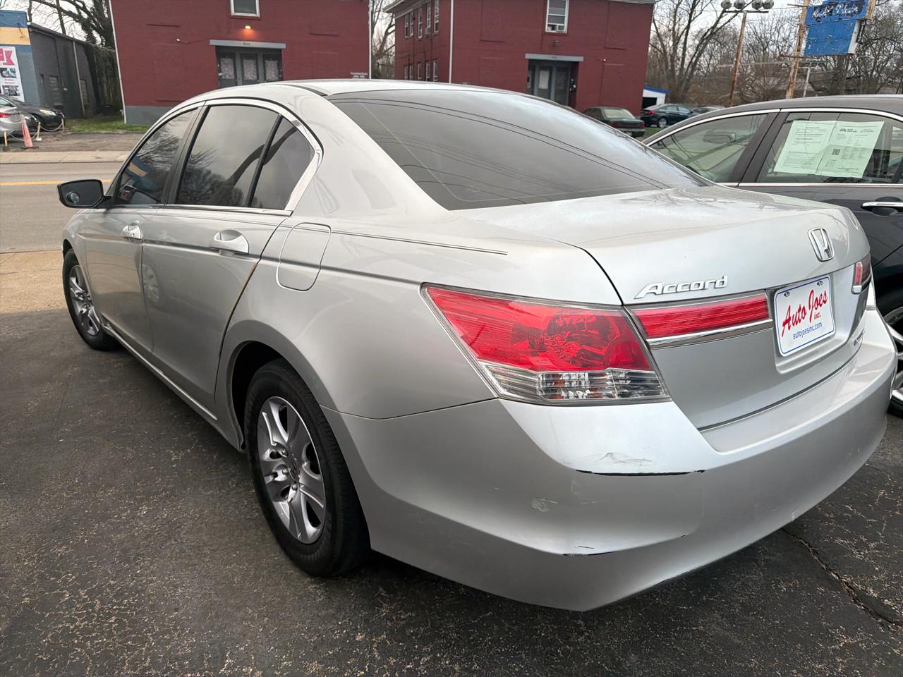 Honda Accord SE Sedan AT 2012
