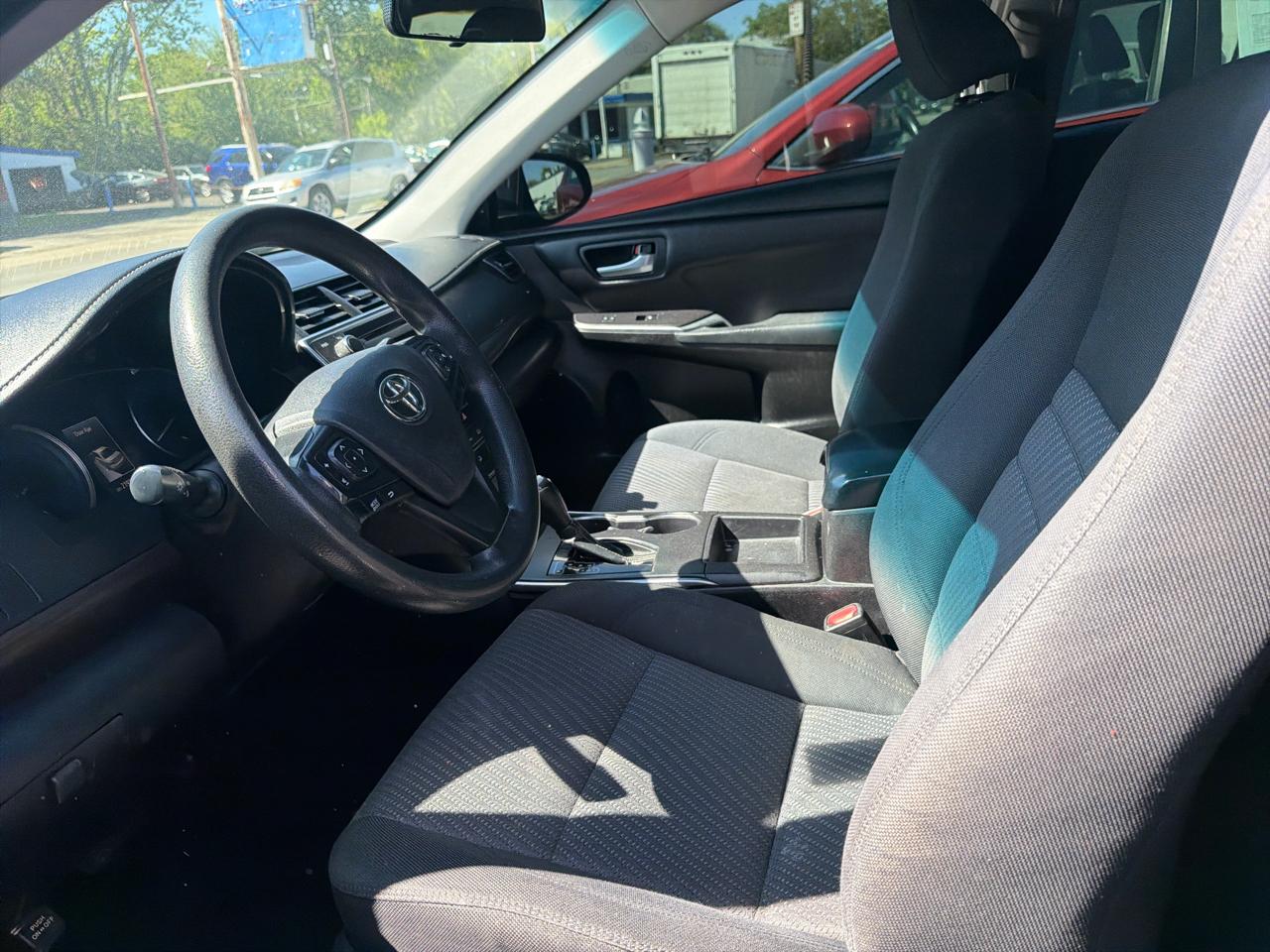 Toyota Camry LE 2017
